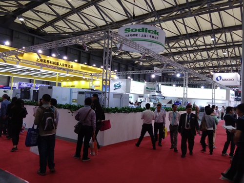 Steel-wood mixed structure exhibition stand  case 3